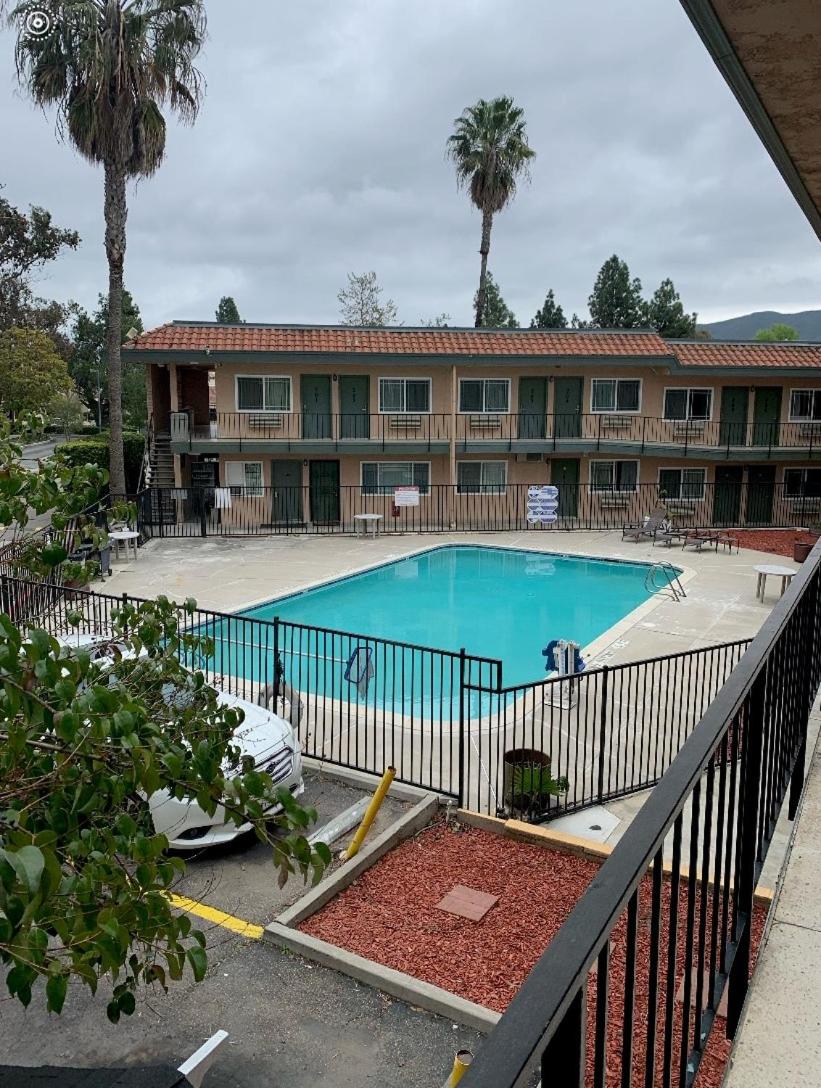 Americas Best Value Inn Thousand Oaks